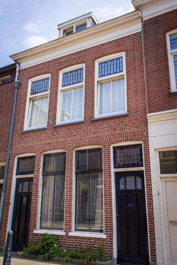 Amazing And Stylish House Near City Center Dordrecht, Close To Rotterdam ภายนอก รูปภาพ